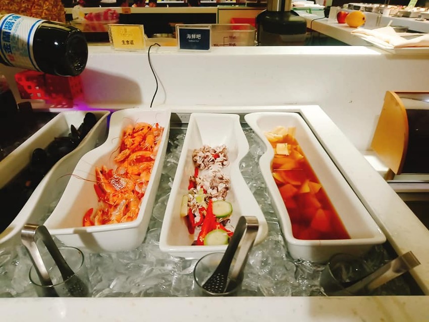 食記 宜蘭悅川酒店羅琳西餐廳 晚餐+早餐 烤鴨跟牛排是重點菜色阿