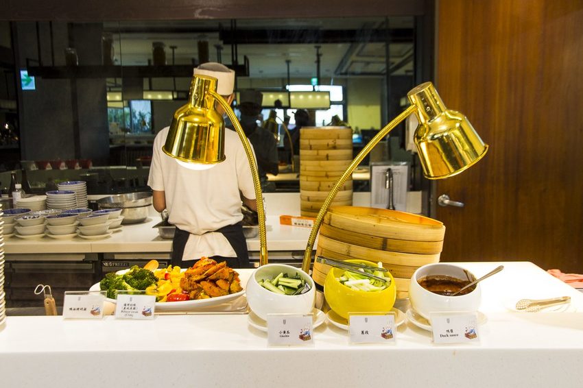 【宜蘭美食】宜蘭悅川酒店羅琳西餐廳～中西式料理百匯佳餚，友善親子餐廳，120公分以下兒童免費