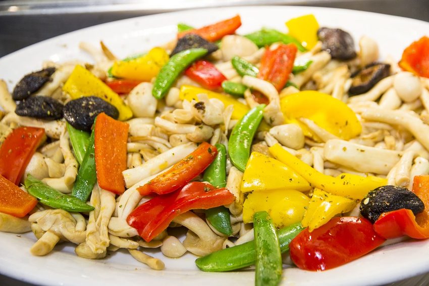 【宜蘭美食】宜蘭悅川酒店羅琳西餐廳～中西式料理百匯佳餚，友善親子餐廳，120公分以下兒童免費