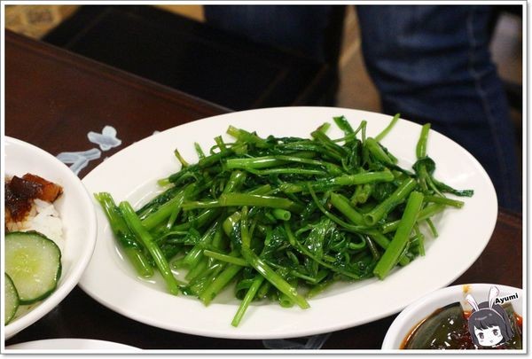 豐富旺極品魯肉飯：[食記]►台中豐原區◄豐富旺極品魯肉飯/魯肉飯/九層塔餛飩湯/泡椒皮蛋/煙燻豬頭皮/蔗香鴨賞/石花凍飲