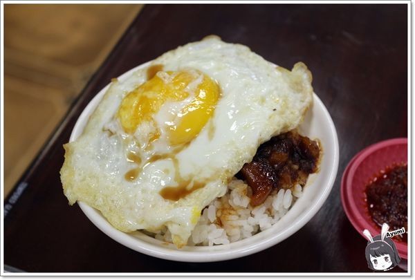 豐富旺極品魯肉飯：[食記]►台中豐原區◄豐富旺極品魯肉飯/魯肉飯/九層塔餛飩湯/泡椒皮蛋/煙燻豬頭皮/蔗香鴨賞/石花凍飲