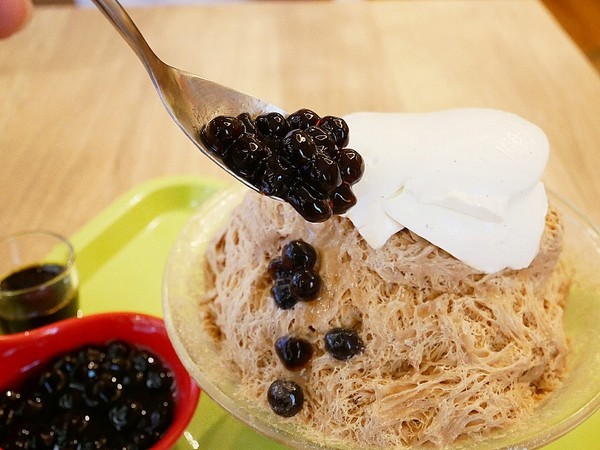 法雅faya Ice(逢甲店):法雅花園冰品甜點(逢甲店)-台中西屯下午茶 輕食、手工義式冰淇淋、甜點一應俱全 環境舒適且價格親民 輕鬆享受貴婦時光