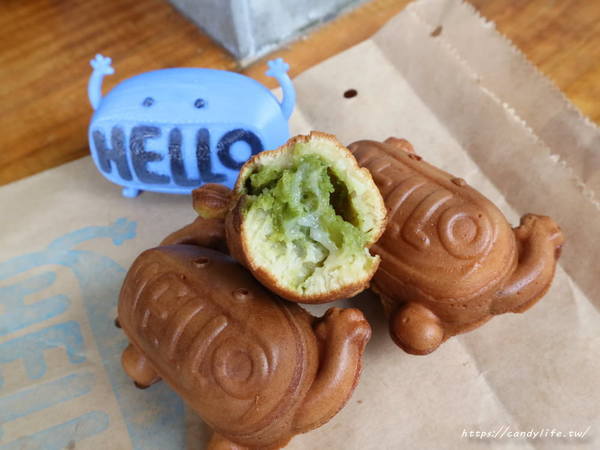 HELLO Burger:台中美食│HELLO Burger〃可愛漢堡堡搬新家,還有超可愛hello雞蛋糕新登場~