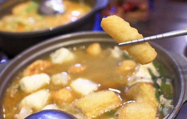 【台北美食】平日用餐時間也座無虛席,滿滿都是人潮的超強店家!顛覆你舊有印象的超強美食店家!三媽臭臭鍋新光店