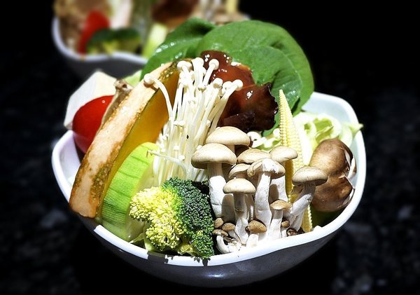 小鮮肉涮涮屋：【永春站火鍋推薦】小鮮肉涮涮屋 頂級肉品 / 海鮮 . 超狂超澎湃 