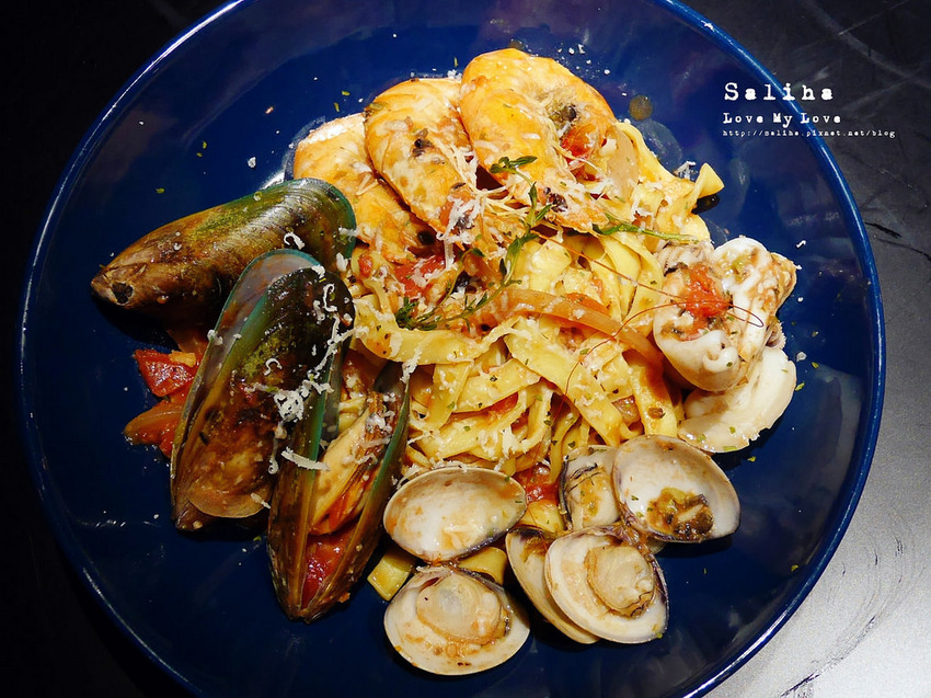 板橋府中站附近餐廳美食ABV 閣樓餐酒館義大利麵異國料理約會氣氛好 (8)