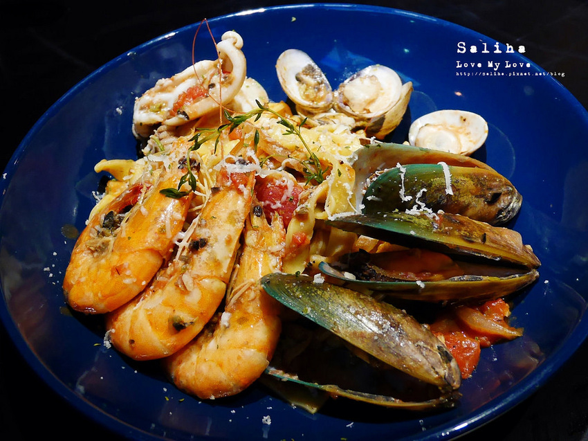 板橋府中站附近餐廳美食ABV 閣樓餐酒館義大利麵異國料理約會氣氛好 (9)