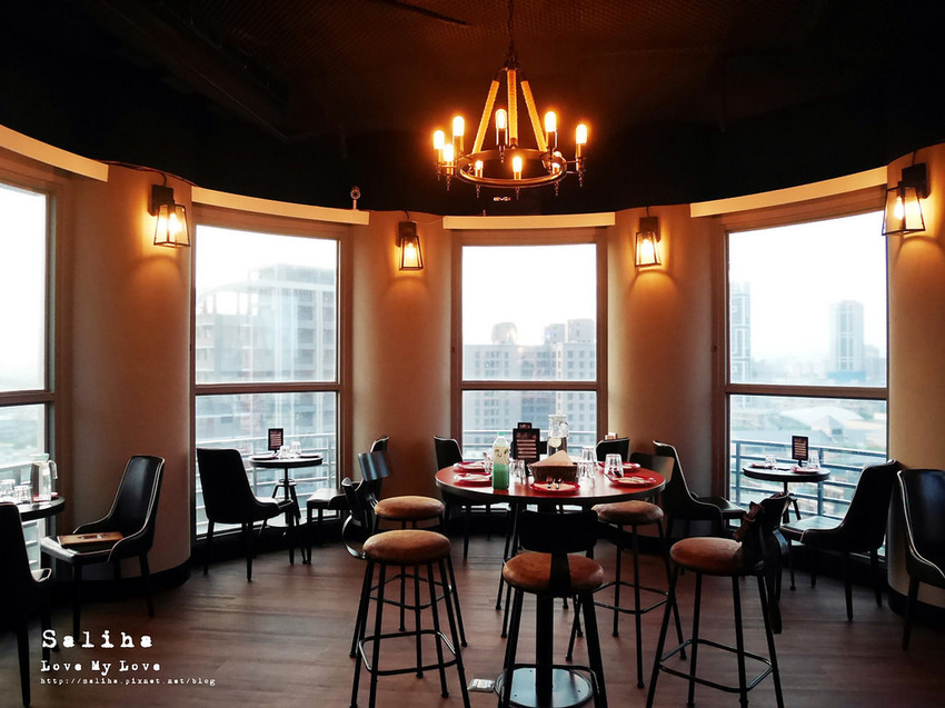 板橋府中站附近氣氛好浪漫約會餐廳美食推薦ABV閣樓餐酒館義大利麵沙拉啤酒 (3)