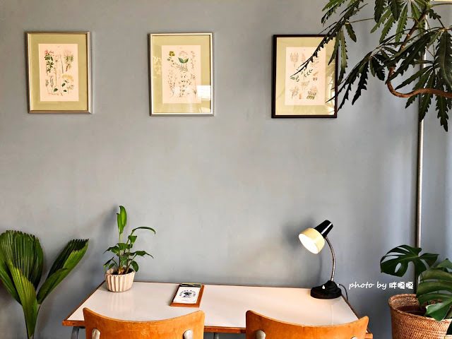 【嘉義 西區】Archers Kitchen 弓箭手♐ 巷弄老宅甜點，不只甜點美味，更能在此感受屋內光影變化，多麼美好的愜意午後，滿足味蕾與視覺享受 💕 💕 💕