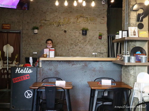 安和明：台中美食│安和明 肉食主義〃台中超浮誇丼飯！肉多多到看不見白飯，內用高麗菜絲、小菜、飲料無限續～