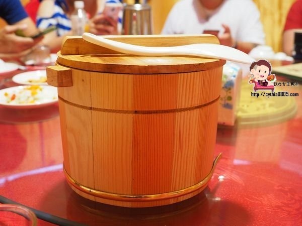 桃園中壢美食-龍岡蒸籠宴-在蒙古包裡吃蒸籠,平價大份量揪團來吃正流行 @民宿女王芽月-美食.旅遊.全台趴趴走