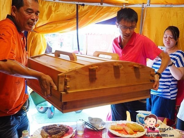 桃園中壢美食-龍岡蒸籠宴-在蒙古包裡吃蒸籠,平價大份量揪團來吃正流行 @民宿女王芽月-美食.旅遊.全台趴趴走