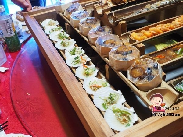 桃園中壢美食-龍岡蒸籠宴-在蒙古包裡吃蒸籠,平價大份量揪團來吃正流行 @民宿女王芽月-美食.旅遊.全台趴趴走