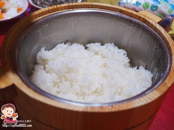 桃園中壢美食-龍岡蒸籠宴-在蒙古包裡吃蒸籠,平價大份量揪團來吃正流行 @民宿女王芽月-美食.旅遊.全台趴趴走