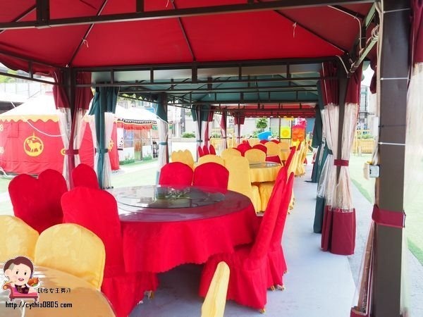 桃園中壢美食-龍岡蒸籠宴-在蒙古包裡吃蒸籠,平價大份量揪團來吃正流行 @民宿女王芽月-美食.旅遊.全台趴趴走