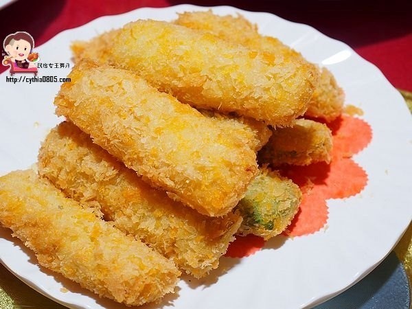 桃園中壢美食-龍岡蒸籠宴-在蒙古包裡吃蒸籠,平價大份量揪團來吃正流行 @民宿女王芽月-美食.旅遊.全台趴趴走