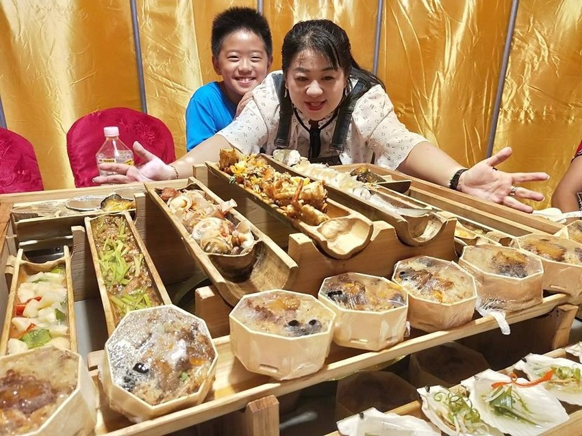 桃園中壢美食-龍岡蒸籠宴-在蒙古包裡吃蒸籠,平價大份量揪團來吃正流行 @民宿女王芽月-美食.旅遊.全台趴趴走