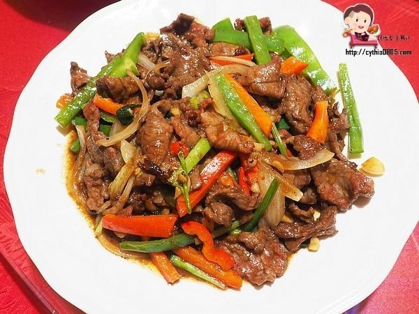 桃園中壢美食-龍岡蒸籠宴-在蒙古包裡吃蒸籠,平價大份量揪團來吃正流行 @民宿女王芽月-美食.旅遊.全台趴趴走