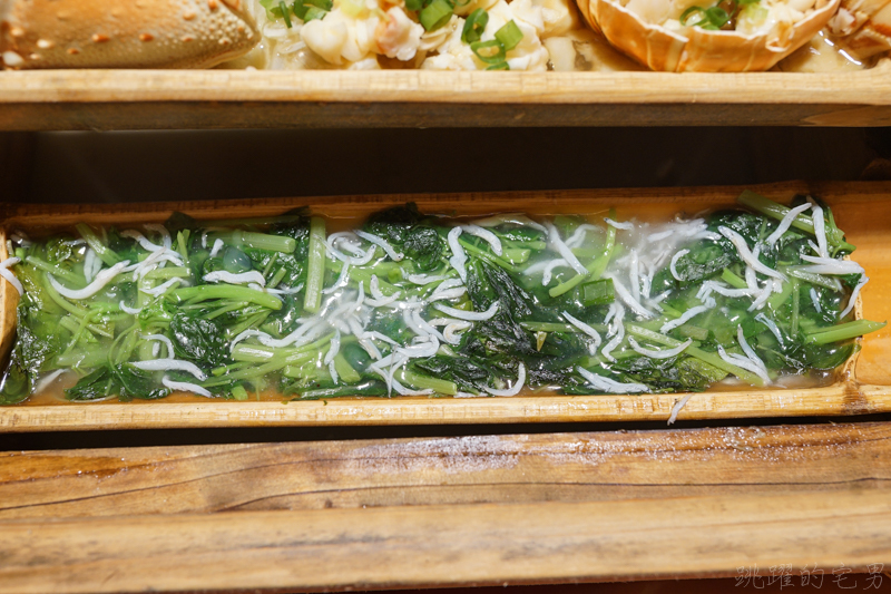 [桃園中壢美食]龍岡蒸籠宴-台灣居然也有蒙古包餐廳 吃飯經驗超特別 2019新菜單 蒸籠宴不只有清蒸海鮮 南瓜炊飯超合我的味 親子遊戲區/停車場