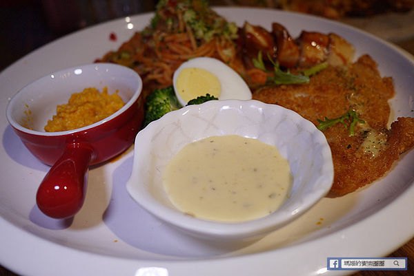 基隆美食【漾漾好時餐廳基隆店】基隆仁愛義式料理。基隆親子餐廳。基隆早午餐推薦。DIY披薩好玩又好吃