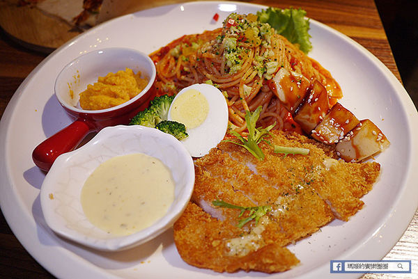 基隆美食【漾漾好時餐廳基隆店】基隆仁愛義式料理。基隆親子餐廳。基隆早午餐推薦。DIY披薩好玩又好吃