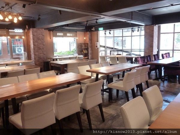 好時12-二樓.JPG 好時12-二樓.JPG