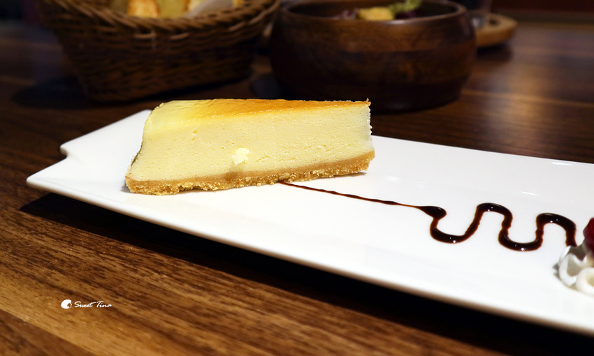 【食記.基隆仁愛】漾漾好時餐廳基隆店 - 親子餐廳 / 義式料理 / Diy Pizza或鬆餅 ღ鄰近基隆廟口.海洋廣場ღ