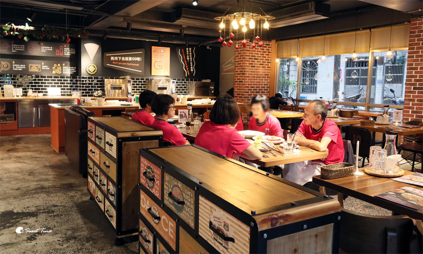 【食記.基隆仁愛】漾漾好時餐廳基隆店 - 親子餐廳 / 義式料理 / Diy Pizza或鬆餅 ღ鄰近基隆廟口.海洋廣場ღ