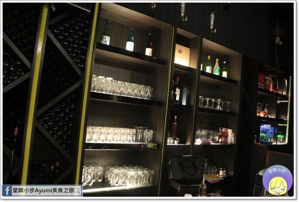 海神弄局beer&Seafood：[食記]►台南中西區◄情人節快來海神弄局跟另一半真情告白另加碼2/15-16兩日百威及金賓無限暢飲$299元