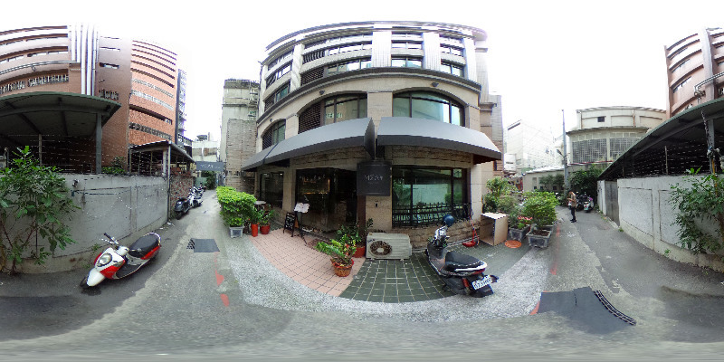 MEAT TIME歐式羅馬料理,超隱密圓環巷弄的異國美食,手工香料豬肉捲,烤雞帕尼尼,牛排/鮮蝦蛤蜊紅醬義大利麵