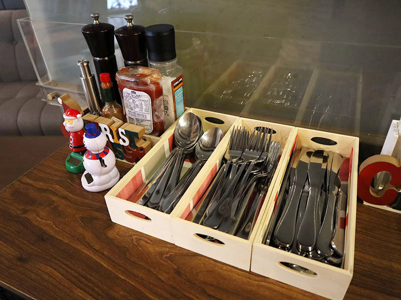 MEAT TIME歐式羅馬料理,超隱密圓環巷弄的異國美食,手工香料豬肉捲,烤雞帕尼尼,牛排/鮮蝦蛤蜊紅醬義大利麵