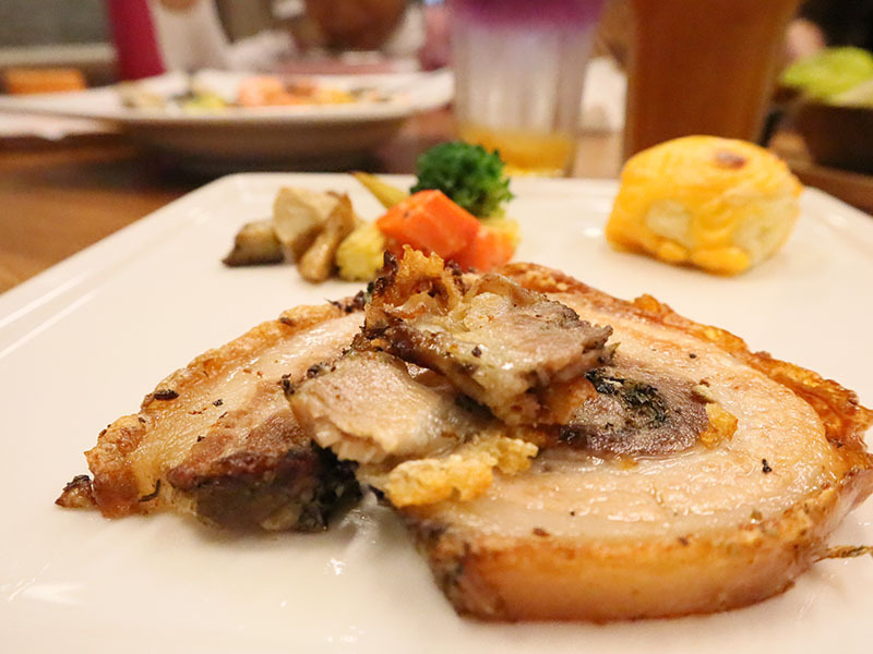 MEAT TIME歐式羅馬料理,超隱密圓環巷弄的異國美食,手工香料豬肉捲,烤雞帕尼尼,牛排/鮮蝦蛤蜊紅醬義大利麵