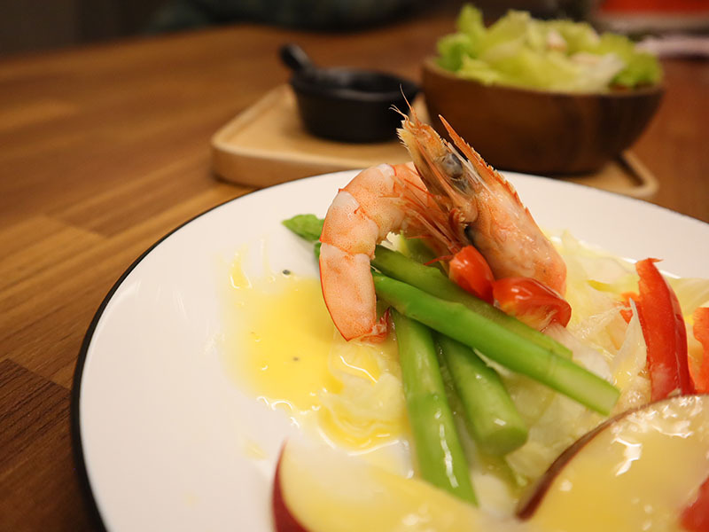 MEAT TIME歐式羅馬料理,超隱密圓環巷弄的異國美食,手工香料豬肉捲,烤雞帕尼尼,牛排/鮮蝦蛤蜊紅醬義大利麵