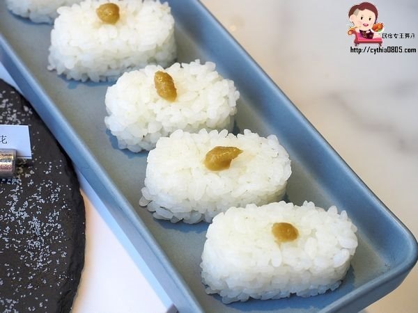 桃園中壢美食-GOGI GOGI 韓式燒肉-平日燒烤399元吃到飽,還有巨大火山排骨湯,在網美店吃燒烤好特別啊 (邀約) @民宿女王芽月-美食.旅遊.全台趴趴走