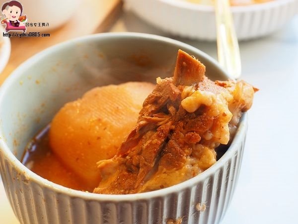 桃園中壢美食-GOGI GOGI 韓式燒肉-平日燒烤399元吃到飽,還有巨大火山排骨湯,在網美店吃燒烤好特別啊 (邀約) @民宿女王芽月-美食.旅遊.全台趴趴走