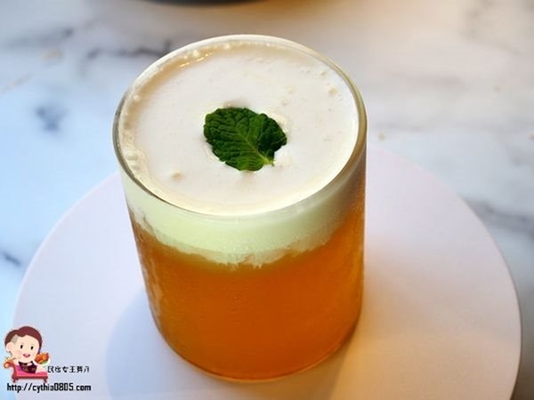 桃園中壢美食-GOGI GOGI 韓式燒肉-平日燒烤399元吃到飽,還有巨大火山排骨湯,在網美店吃燒烤好特別啊 (邀約) @民宿女王芽月-美食.旅遊.全台趴趴走