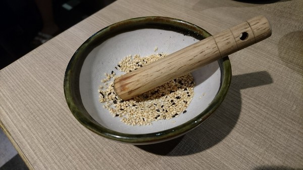 斑鳩的窩(民族店)：高雄~斑鳩的窩日式炸豬排 (民族店)~酥脆現炸豬排~平價實在的美味~