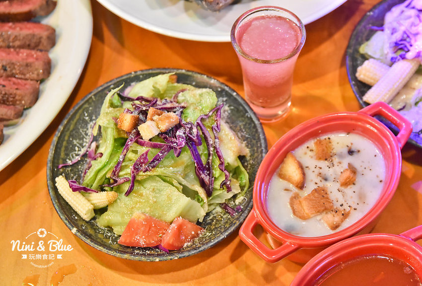 路上音樂餐酒館 中科店 唱歌 KTV PUB 啤酒15 路上音樂餐酒館 中科店 唱歌 KTV PUB 啤酒15