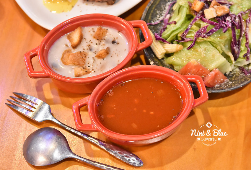 路上音樂餐酒館 中科店 唱歌 KTV PUB 啤酒16 路上音樂餐酒館 中科店 唱歌 KTV PUB 啤酒16