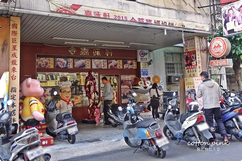 草悟道旁台中新商圈-模範市場週邊美食初整理，集傳統小吃與文青網美店於一身/鑫大略