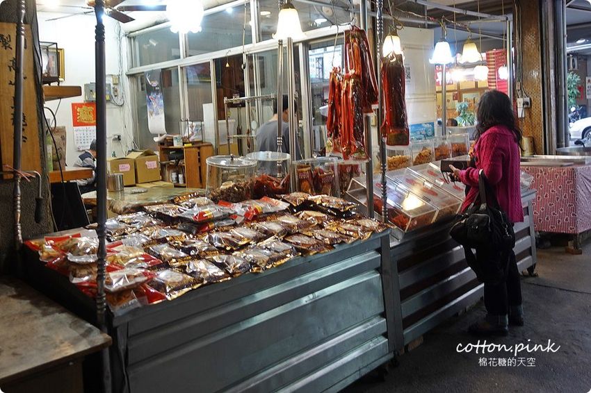 草悟道旁台中新商圈-模範市場週邊美食初整理，集傳統小吃與文青網美店於一身/鑫大略