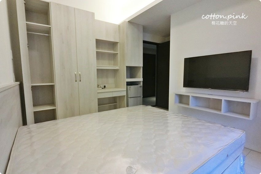 草悟道旁台中新商圈-模範市場週邊美食初整理，集傳統小吃與文青網美店於一身/鑫大略