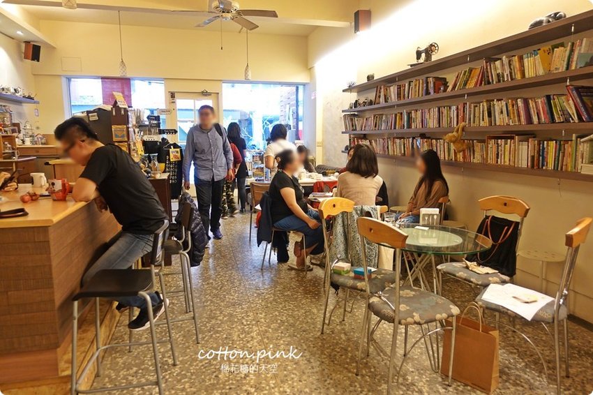 草悟道旁台中新商圈-模範市場週邊美食初整理，集傳統小吃與文青網美店於一身/鑫大略