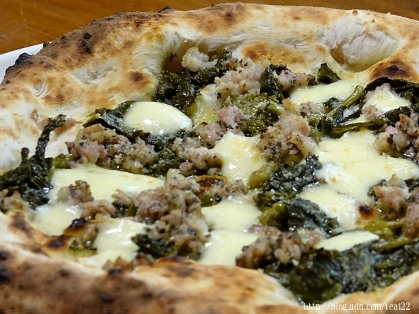 【台中.美食】不必去義大利就能享用近似拿坡里的PIZZA--Sorriso Pizzeria-微笑披薩(udn部落格粉絲專頁)