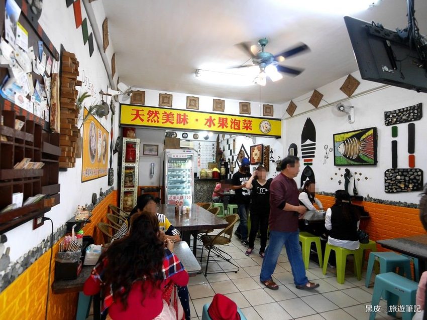 單一純賣雞湯米粉。花蓮人氣美食,給你滿滿的鮮甜 - 黑皮的旅遊筆記