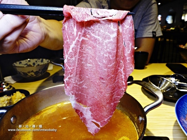 鬼椒一番鍋(府中店):【板橋美食】鬼椒一番鍋-府中店 大份量雙人龍蝦海陸套餐 新鮮澎湃又美味 顛覆傳統的特色個人火鍋 專屬的幸福美味! 鬼椒一番鍋(府中店):【板橋美食】鬼椒一番鍋-府中店 大份量雙人龍蝦海陸套餐 新鮮澎湃又美味 顛覆傳統的特色個人火鍋 專屬的幸福美味!
