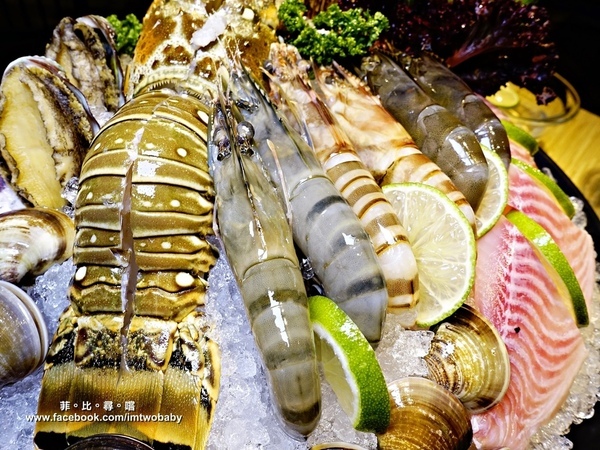 鬼椒一番鍋(府中店):【板橋美食】鬼椒一番鍋-府中店 大份量雙人龍蝦海陸套餐 新鮮澎湃又美味 顛覆傳統的特色個人火鍋 專屬的幸福美味! 鬼椒一番鍋(府中店):【板橋美食】鬼椒一番鍋-府中店 大份量雙人龍蝦海陸套餐 新鮮澎湃又美味 顛覆傳統的特色個人火鍋 專屬的幸福美味!