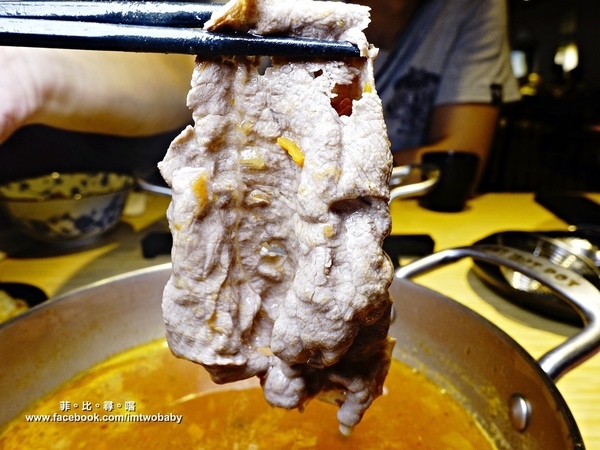 鬼椒一番鍋(府中店):【板橋美食】鬼椒一番鍋-府中店 大份量雙人龍蝦海陸套餐 新鮮澎湃又美味 顛覆傳統的特色個人火鍋 專屬的幸福美味! 鬼椒一番鍋(府中店):【板橋美食】鬼椒一番鍋-府中店 大份量雙人龍蝦海陸套餐 新鮮澎湃又美味 顛覆傳統的特色個人火鍋 專屬的幸福美味!