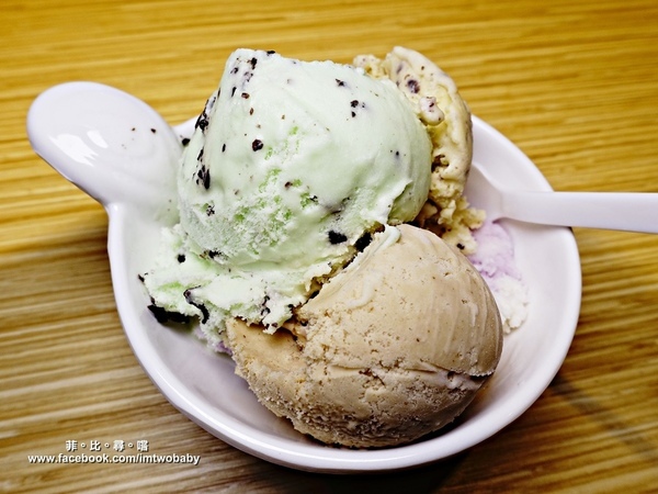 鬼椒一番鍋(府中店):【板橋美食】鬼椒一番鍋-府中店 大份量雙人龍蝦海陸套餐 新鮮澎湃又美味 顛覆傳統的特色個人火鍋 專屬的幸福美味! 鬼椒一番鍋(府中店):【板橋美食】鬼椒一番鍋-府中店 大份量雙人龍蝦海陸套餐 新鮮澎湃又美味 顛覆傳統的特色個人火鍋 專屬的幸福美味!