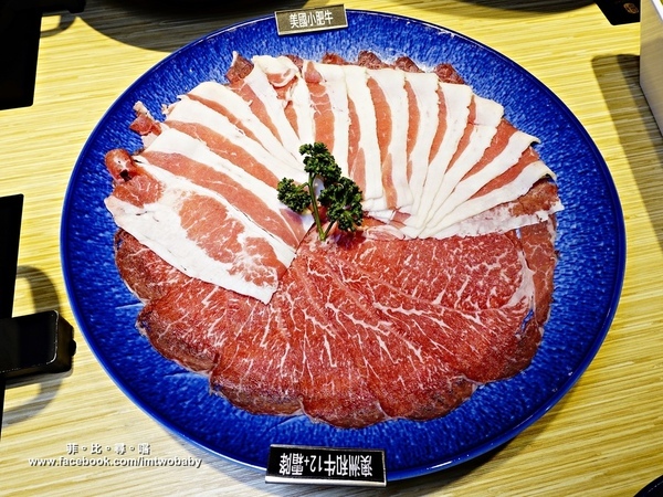 鬼椒一番鍋(府中店):【板橋美食】鬼椒一番鍋-府中店 大份量雙人龍蝦海陸套餐 新鮮澎湃又美味 顛覆傳統的特色個人火鍋 專屬的幸福美味! 鬼椒一番鍋(府中店):【板橋美食】鬼椒一番鍋-府中店 大份量雙人龍蝦海陸套餐 新鮮澎湃又美味 顛覆傳統的特色個人火鍋 專屬的幸福美味!